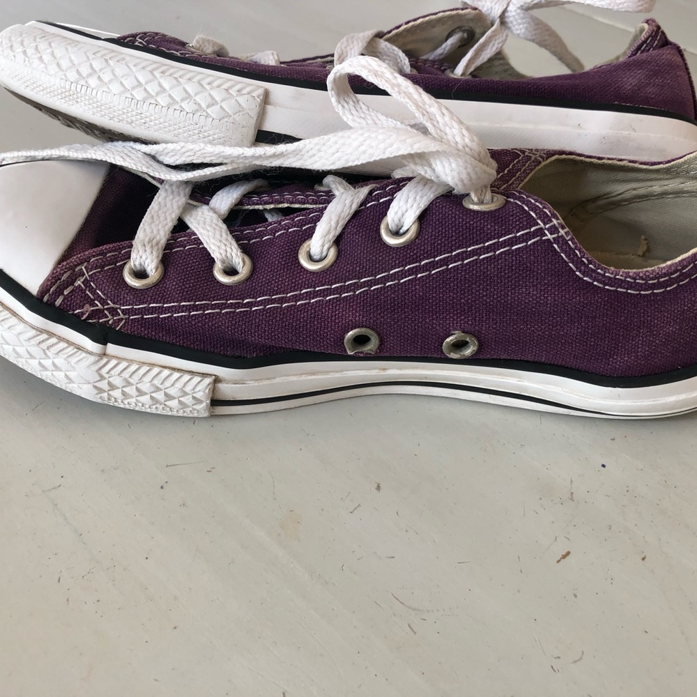 CONVERSE Sneakers / Tennis Shoes. Great Used Condition, as photos show!🌸🌷 - Picture 6 of 8